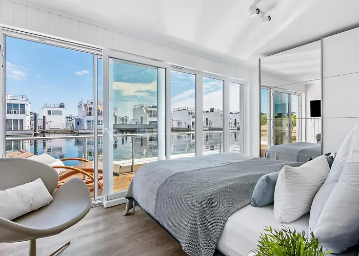 Beluga Botel Olpenitz